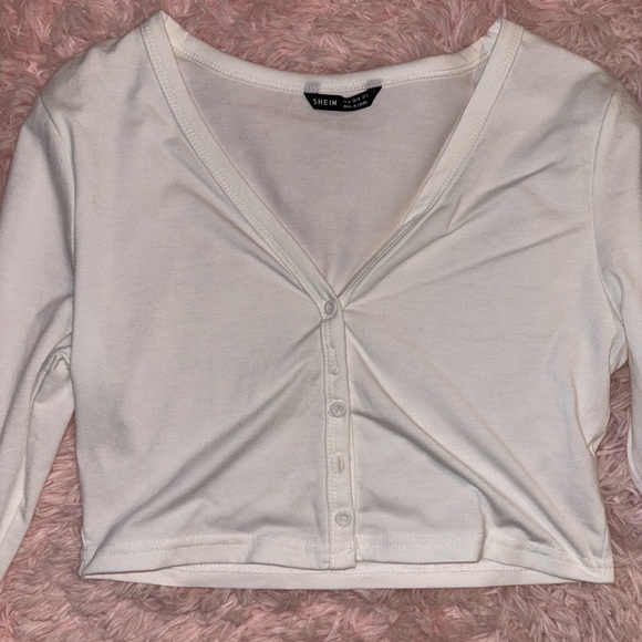 Cropped button up - Picture 2 of 2